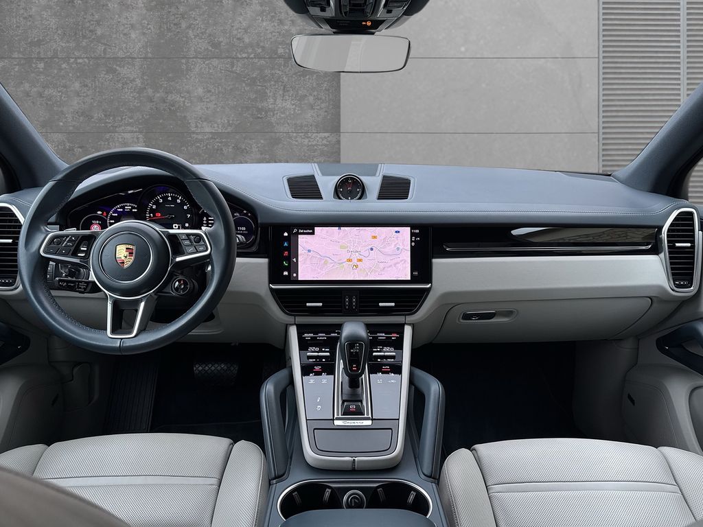 Porsche Cayenne 2022 г. Чёрный, пробег 37392 км
