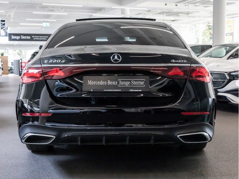 Mercedes-Benz E 220 2025 г. Чёрный, пробег 24511 км