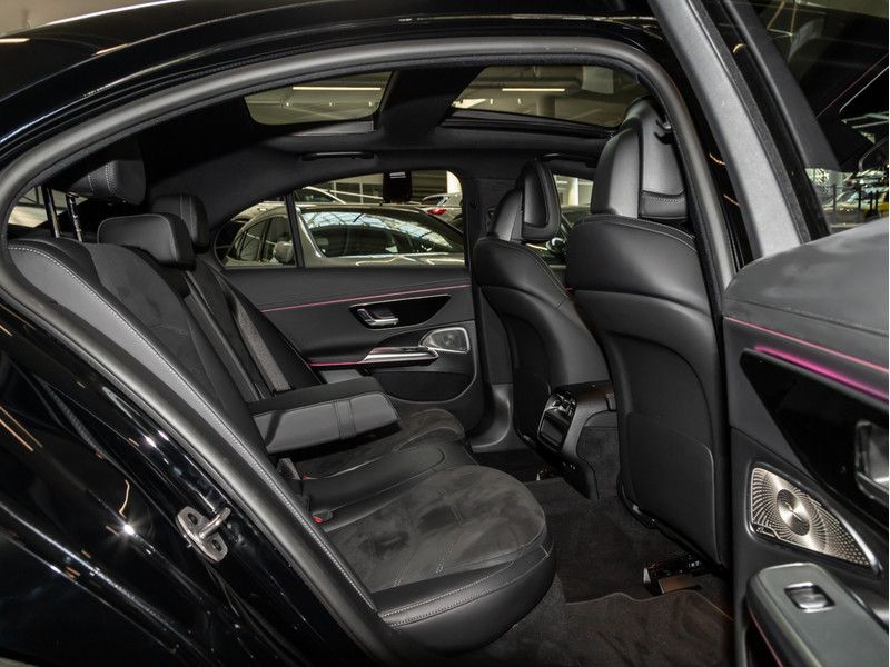 Mercedes-Benz E 220 2025 г. Чёрный, пробег 24511 км
