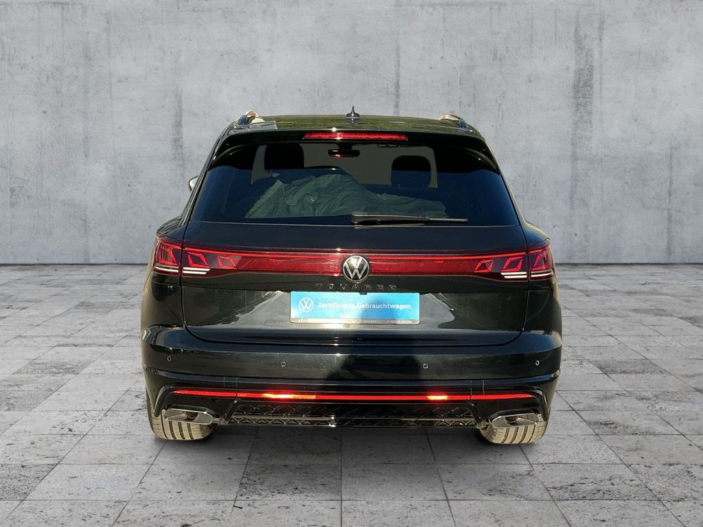 Volkswagen Touareg 2025 г. Чёрный, пробег 18598 км