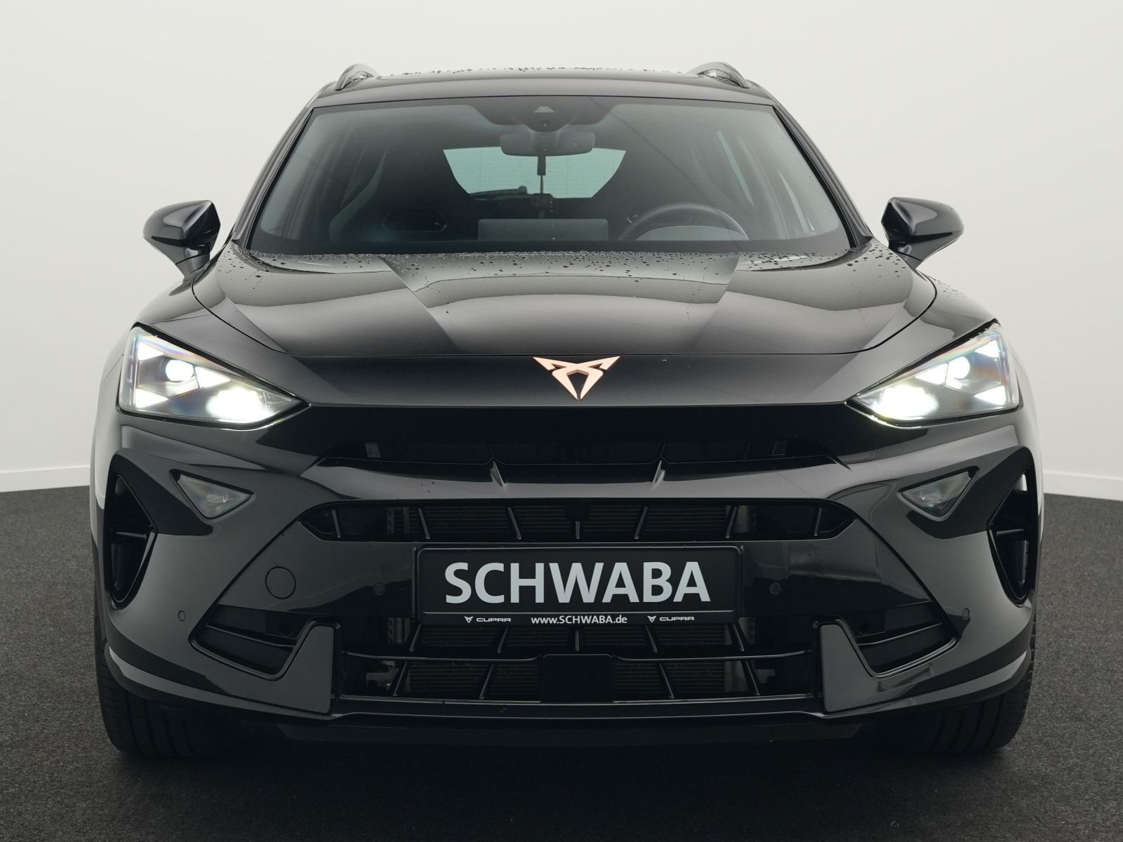 Cupra Formentor 2024 г. Чёрный, пробег 44300 км