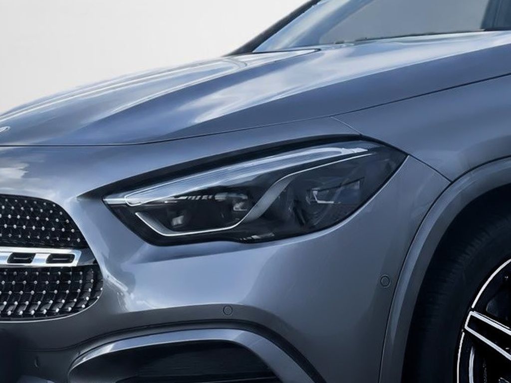 Mercedes-Benz GLA 200 2025 г. Серый, пробег 12245 км