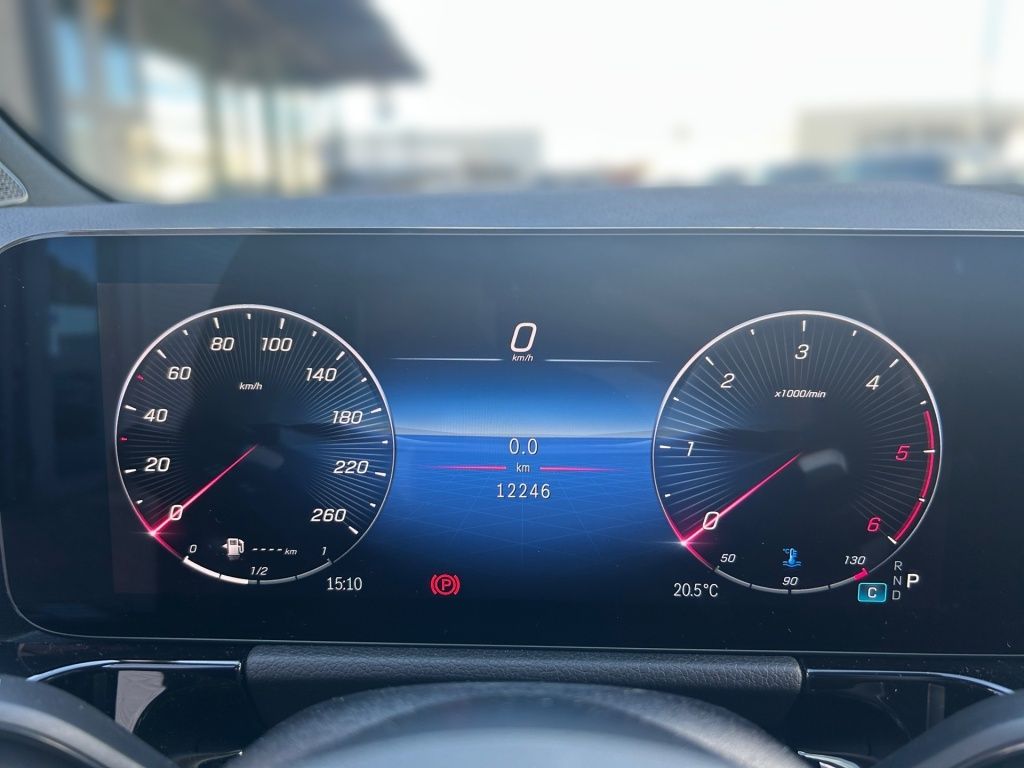 Mercedes-Benz GLA 200 2025 г. Серый, пробег 12245 км