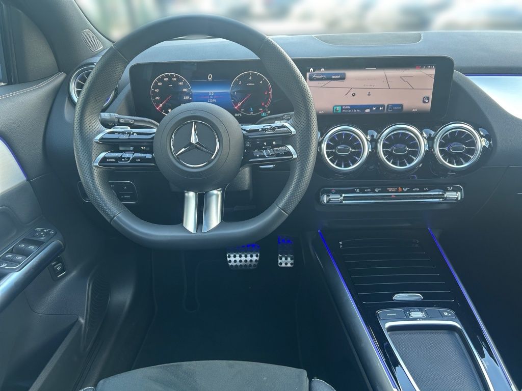 Mercedes-Benz GLA 200 2025 г. Серый, пробег 12245 км