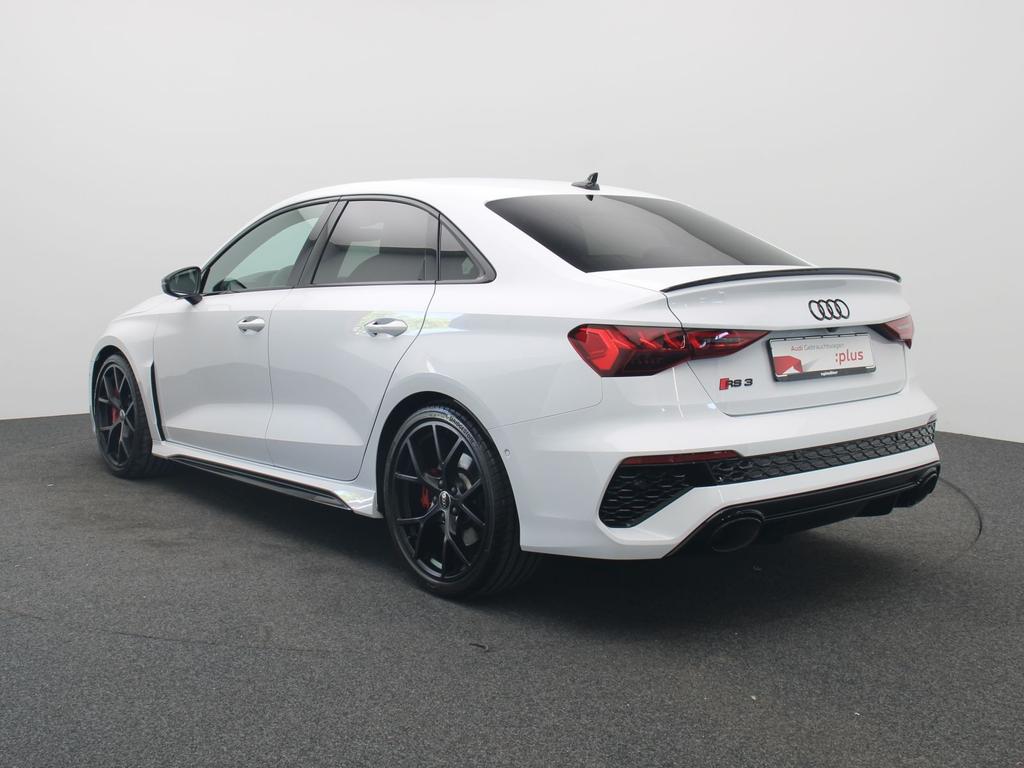 Audi RS3 2024 г. Белый, пробег 57500 км