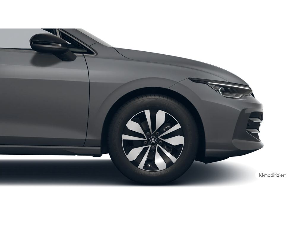 Volkswagen Golf 2025 г. Серый, пробег 24500 км