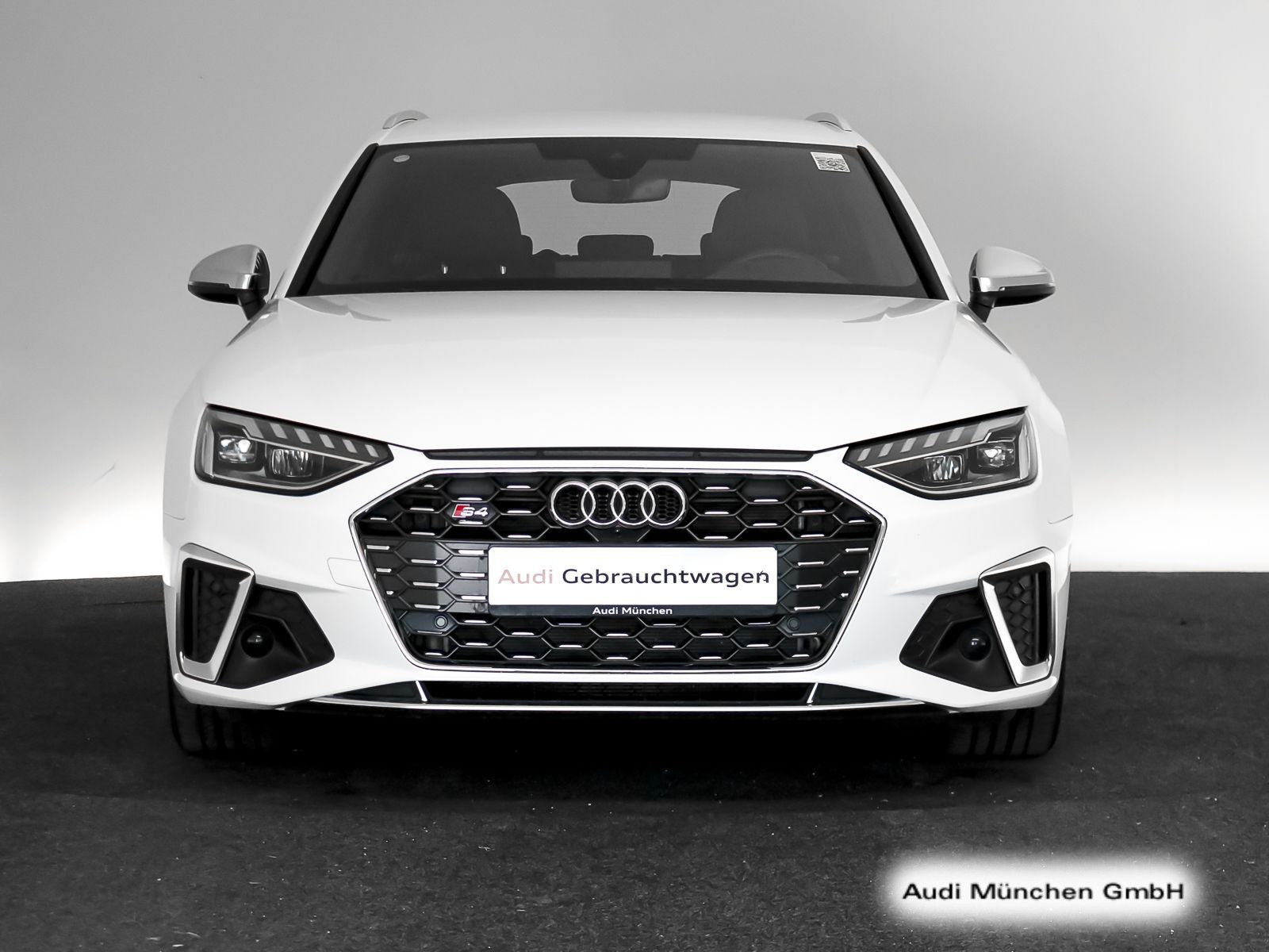 Audi S4 2024 г. Белый, пробег 22020 км