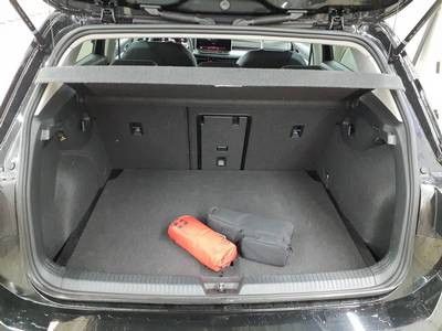 Volkswagen Golf 2025 г. Чёрный, пробег 26150 км