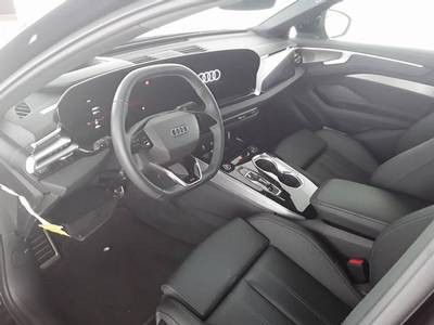 Audi A6 2026 г. Чёрный, пробег 24800 км
