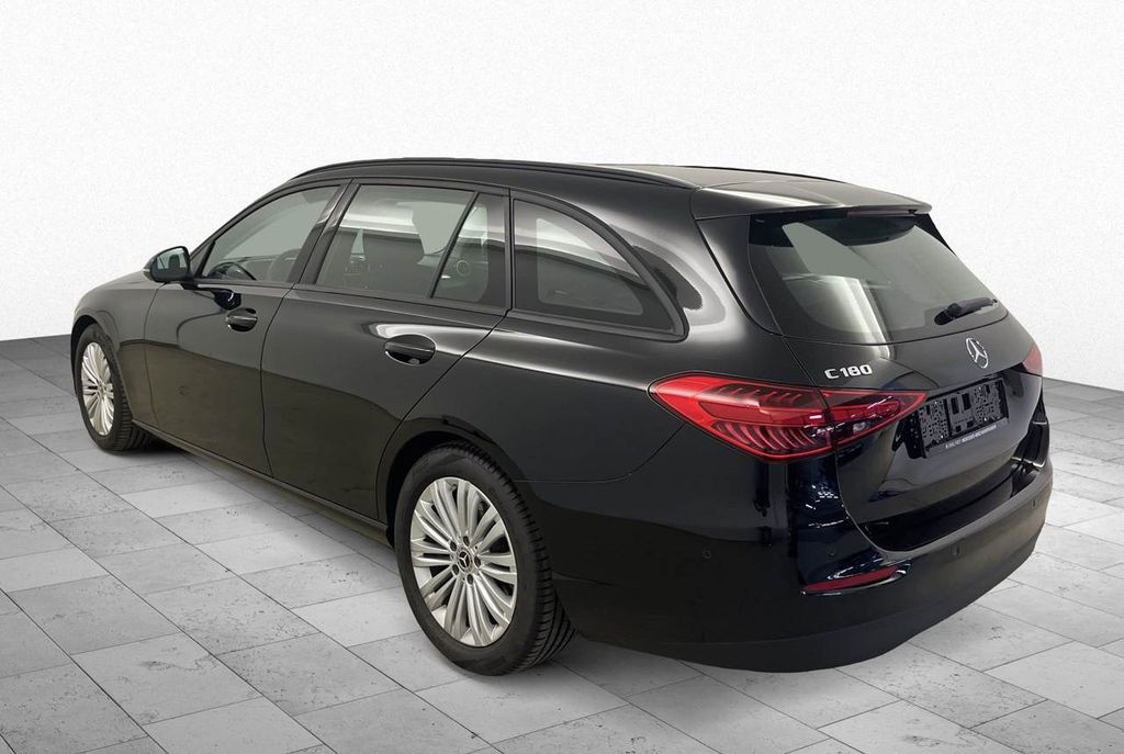 Mercedes-Benz C 180 2023 г. Чёрный, пробег 12990 км