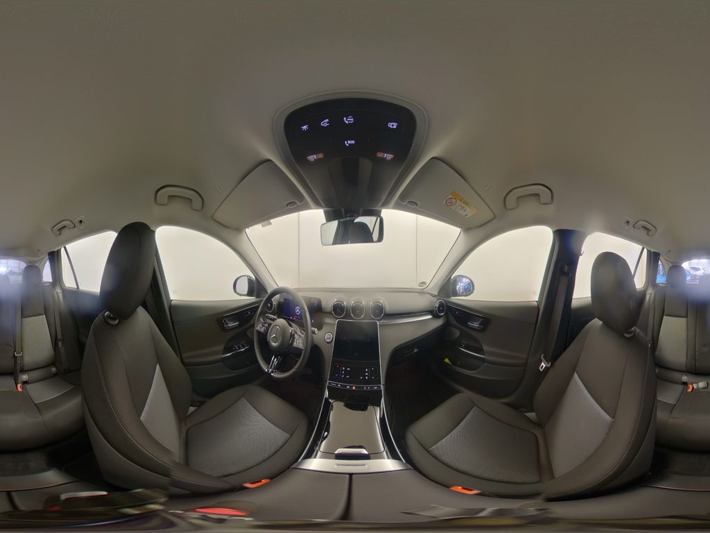 Mercedes-Benz C 180 2023 г. Чёрный, пробег 12990 км