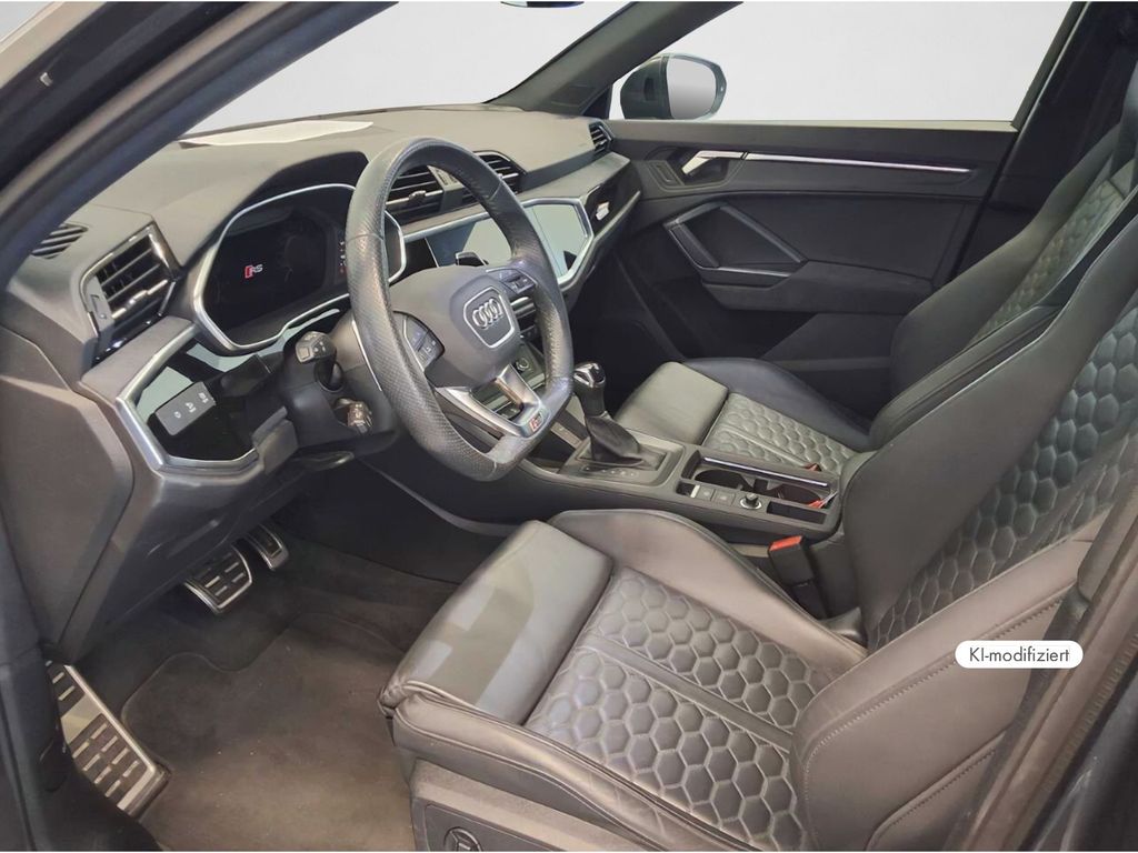 Audi RSQ3 2024 г. Серый, пробег 32065 км