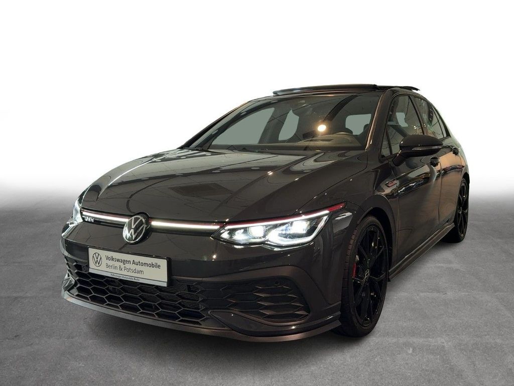 Volkswagen Golf 2024 г. Серый, пробег 40000 км