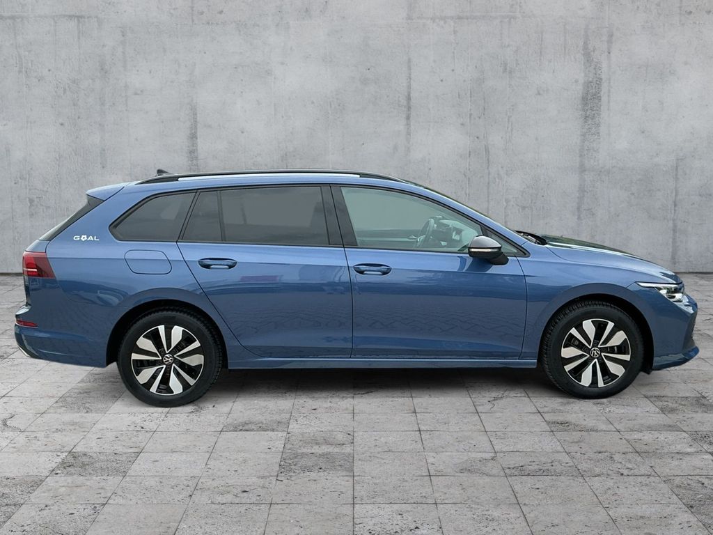 Volkswagen Golf 2025 г. Синий, пробег 21546 км