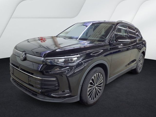 Volkswagen Tiguan 2025 г. Чёрный, пробег 18735 км