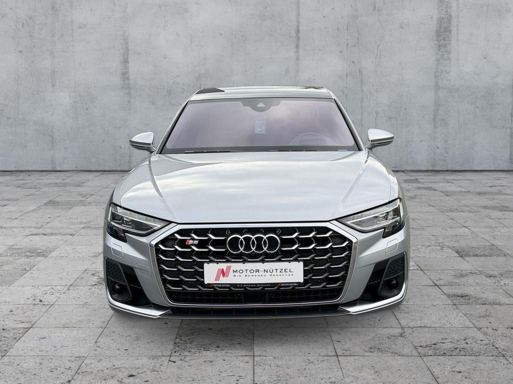 Audi S8 2022 г. Серебристый, пробег 48918 км