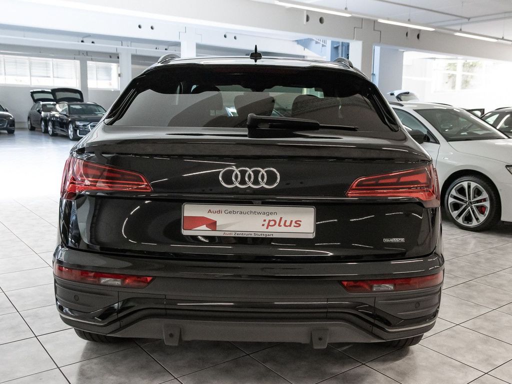 Audi Q5 2022 г. Чёрный, пробег 53067 км