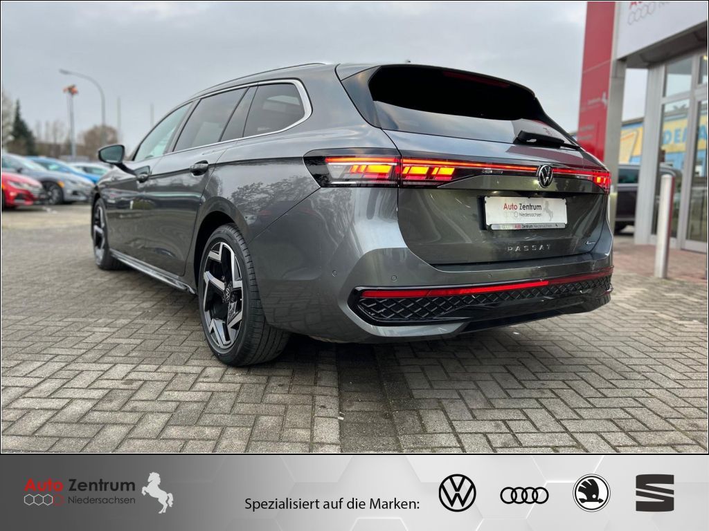Volkswagen PASSAT VARIANT 2025 г. Серый, пробег 19000 км