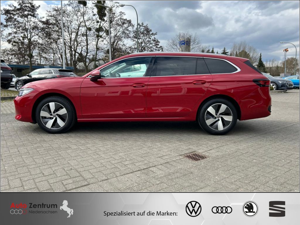 Volkswagen PASSAT VARIANT 2024 г. Красный, пробег 21980 км