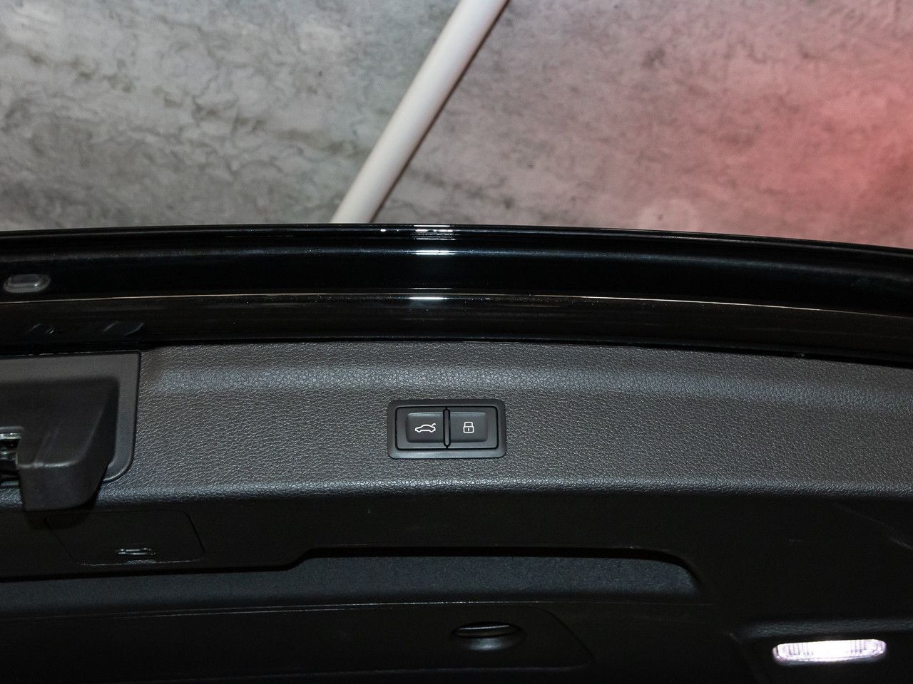 Audi Q3 2022 г. Чёрный, пробег 26218 км