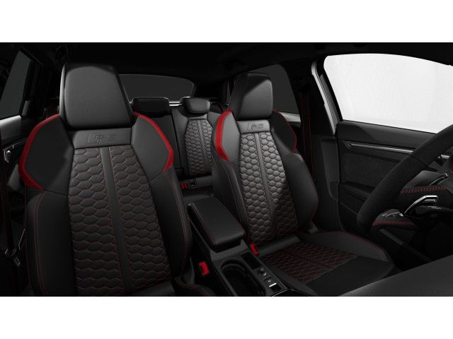 Audi RS3 2023 г. Чёрный, пробег 53419 км