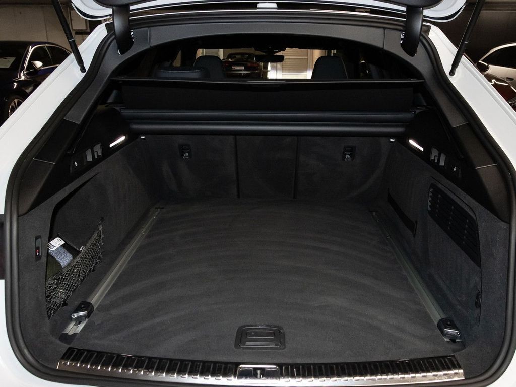 Audi S6 2025 г. Белый, пробег 30760 км