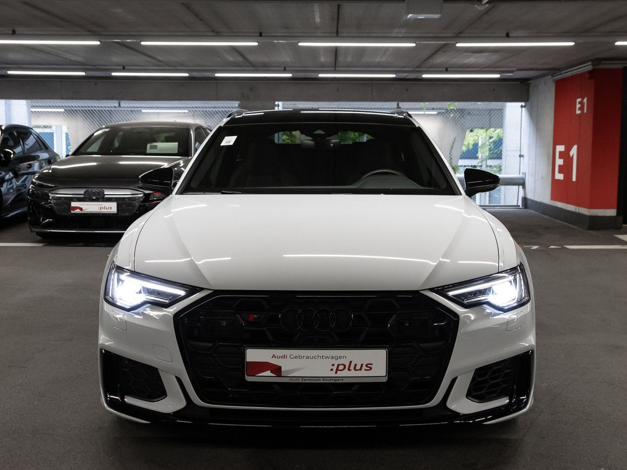 Audi S6 2025 г. Белый, пробег 30760 км