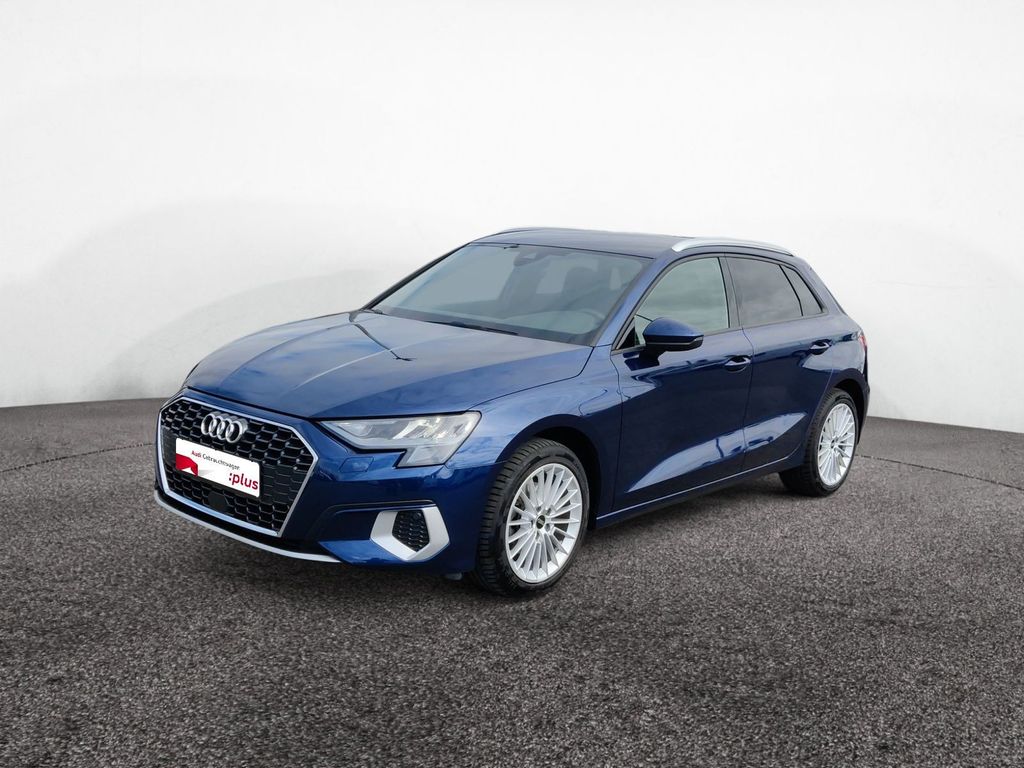 Audi A3 2021 г. Синий, пробег 40924 км
