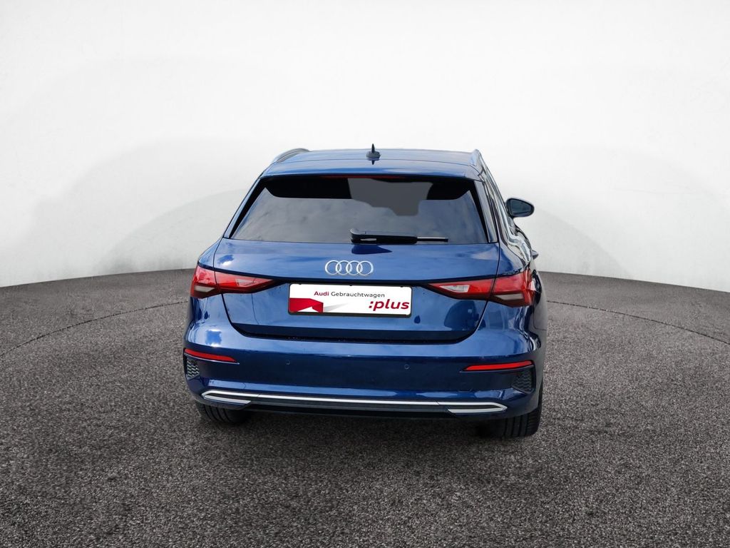 Audi A3 2021 г. Синий, пробег 40924 км