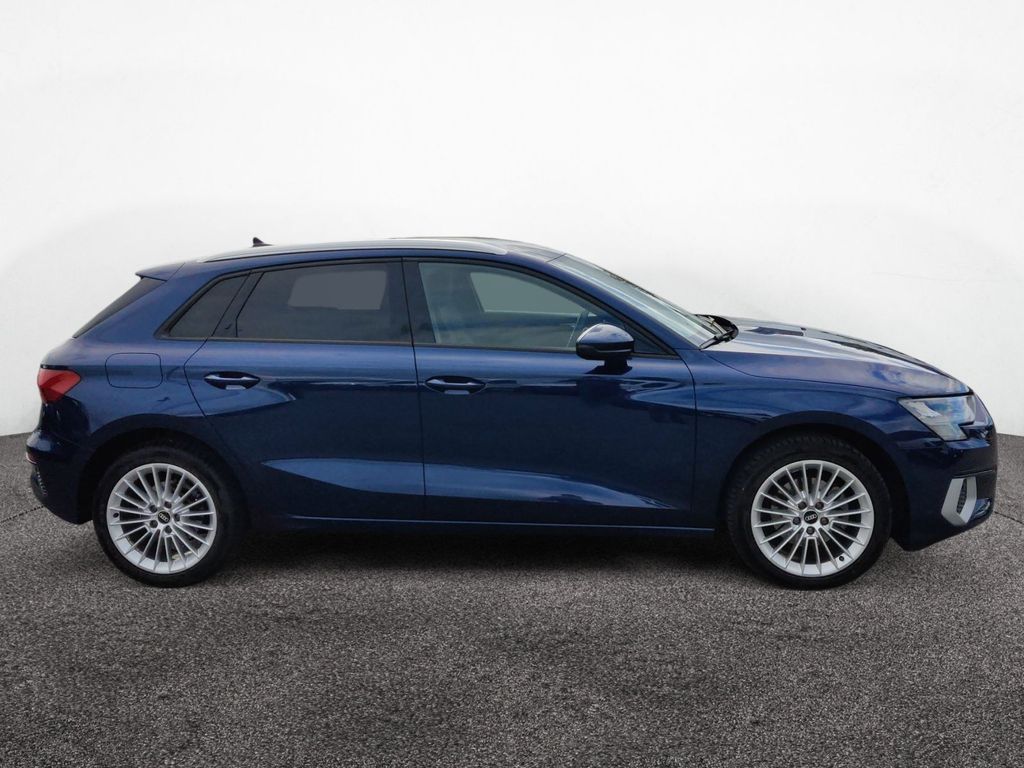 Audi A3 2021 г. Синий, пробег 40924 км