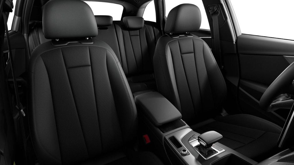 Audi A4 2023 г. Чёрный, пробег 20630 км