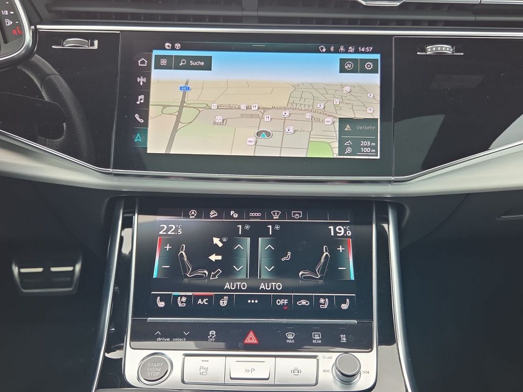 Audi Q7 2022 г. Серый, пробег 44833 км