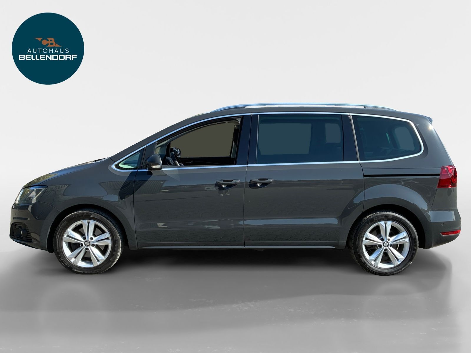 SEAT Alhambra 2022 г. Серый, пробег 55419 км