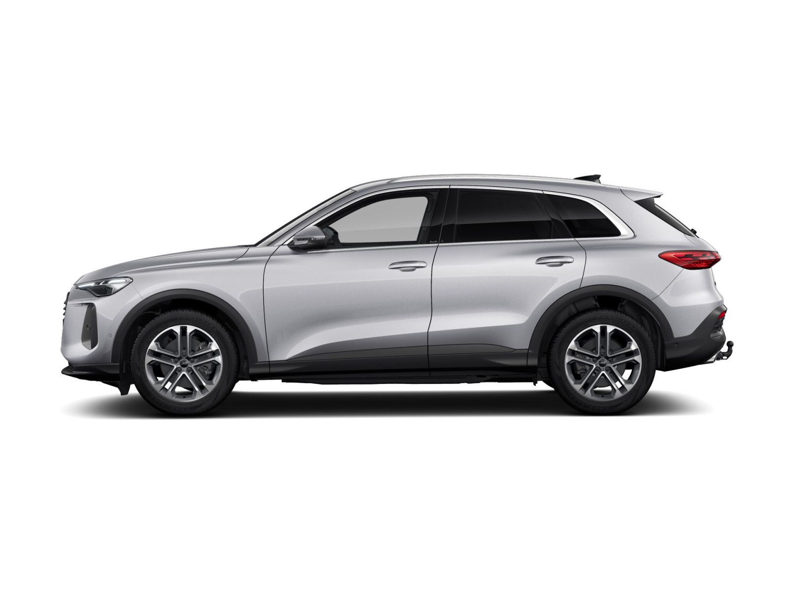 Audi Q5 2025 г. Серебристый, пробег 25356 км