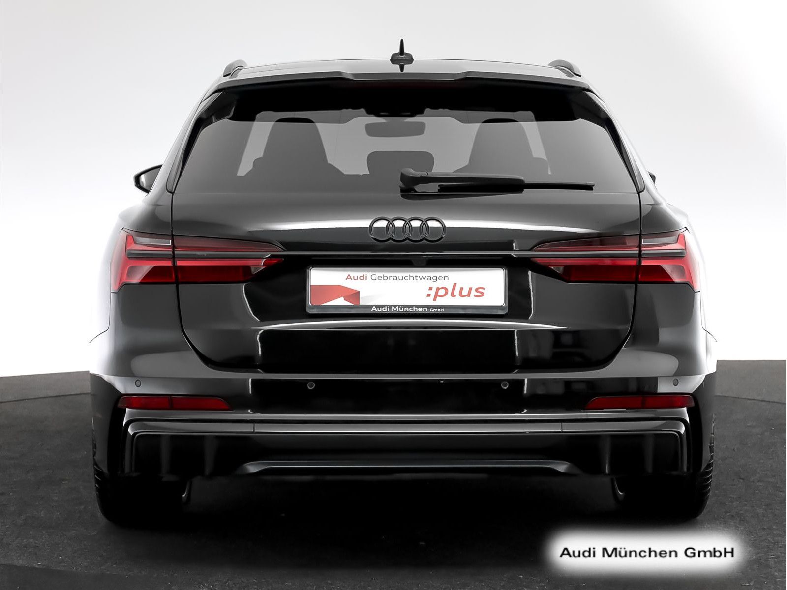 Audi S6 2024 г. Чёрный, пробег 39783 км