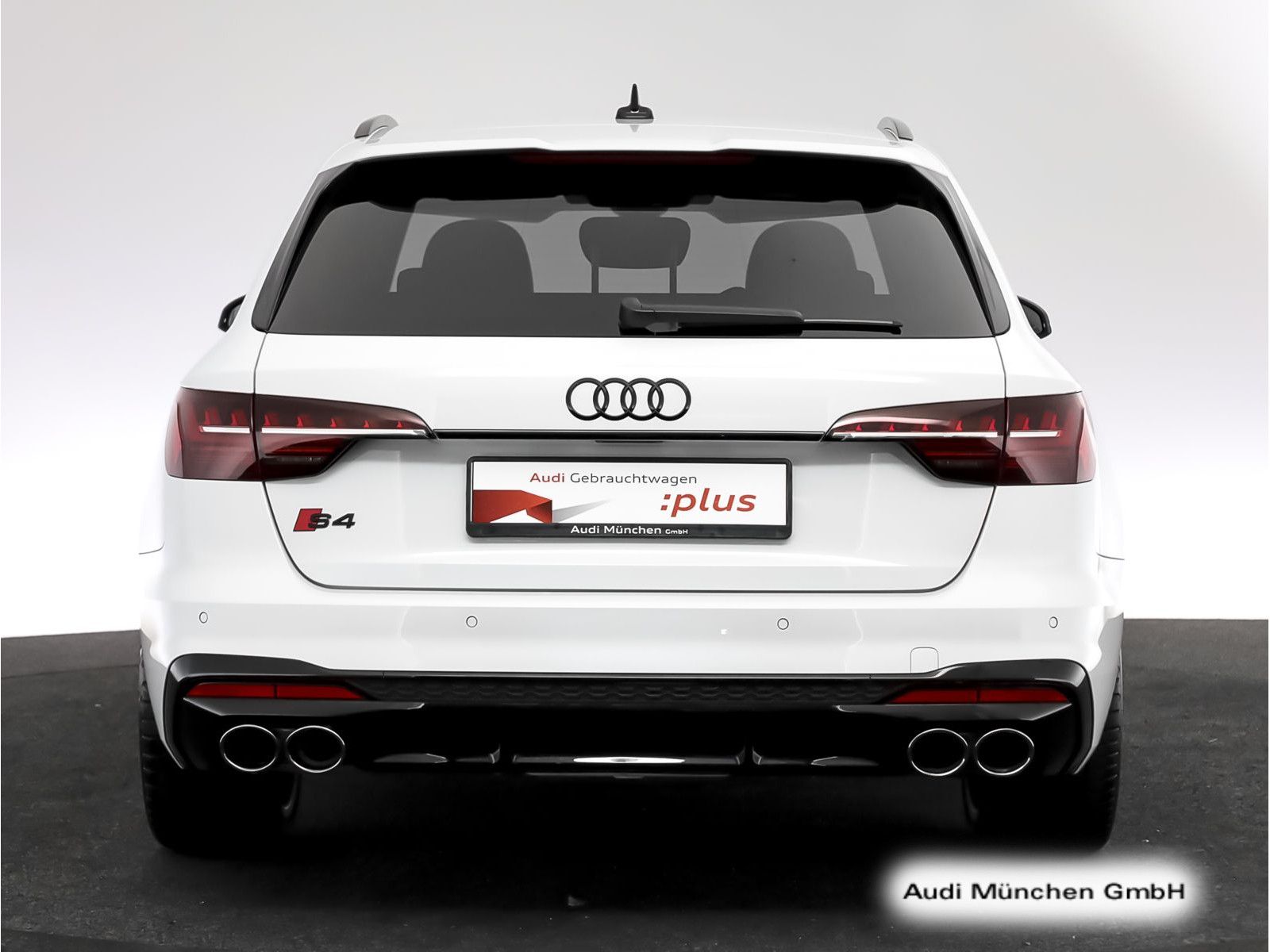 Audi S4 2024 г. Белый, пробег 49545 км