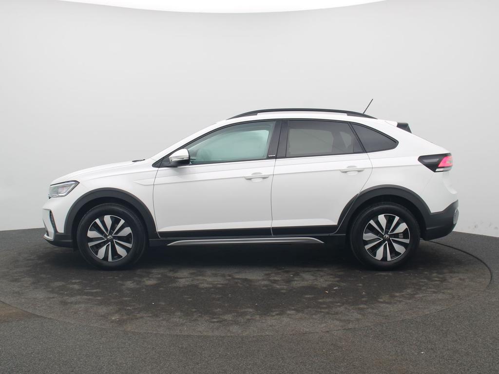 Volkswagen Taigo 2023 г. Белый, пробег 42000 км