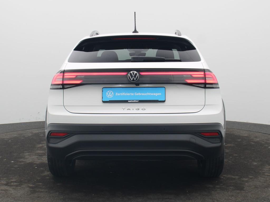 Volkswagen Taigo 2023 г. Белый, пробег 42000 км