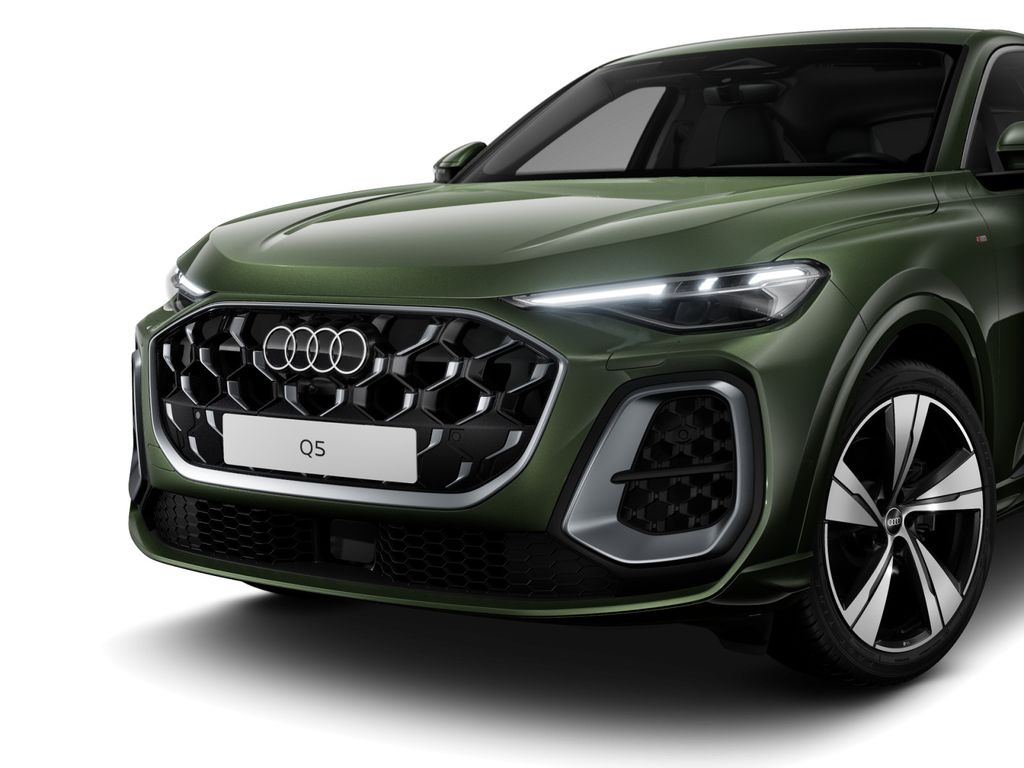 Audi Q5 2026 г. Зелёный, пробег 7261 км