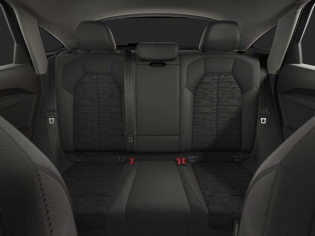 Audi Q5 2026 г. Чёрный, пробег 12608 км