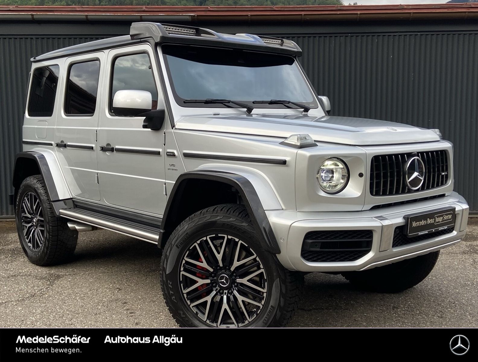 Mercedes-Benz G 63 AMG 2022 г. Серебристый, пробег 1195 км