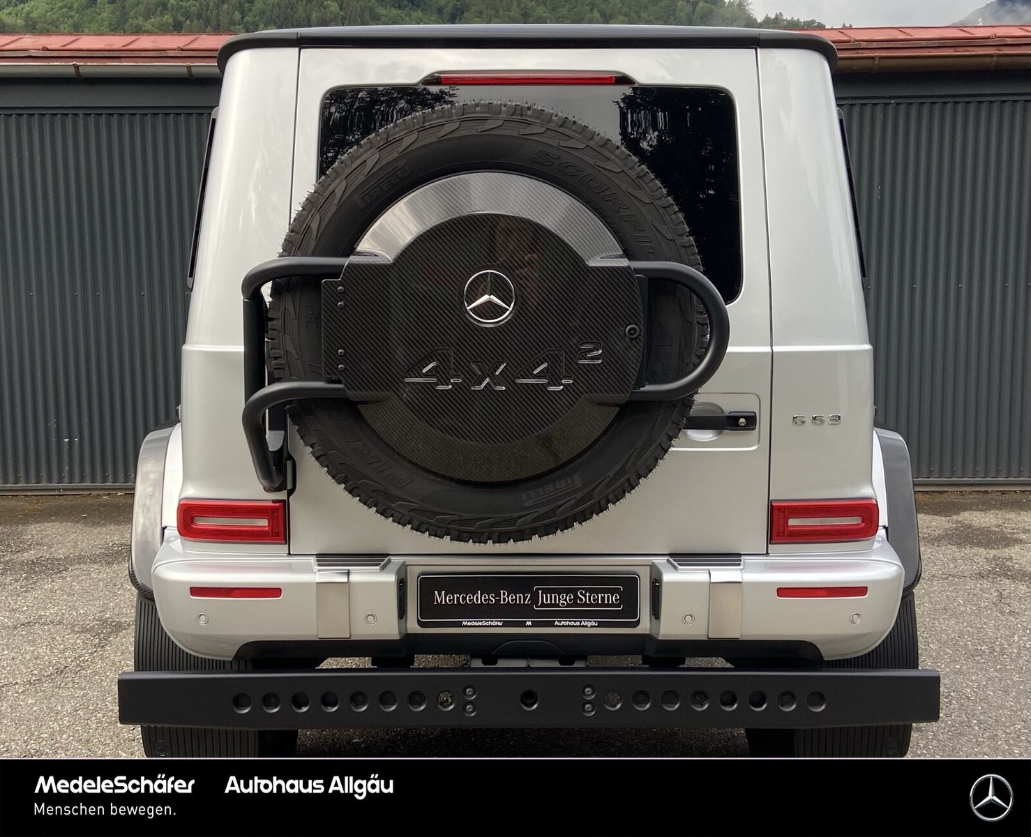 Mercedes-Benz G 63 AMG 2022 г. Серебристый, пробег 1195 км