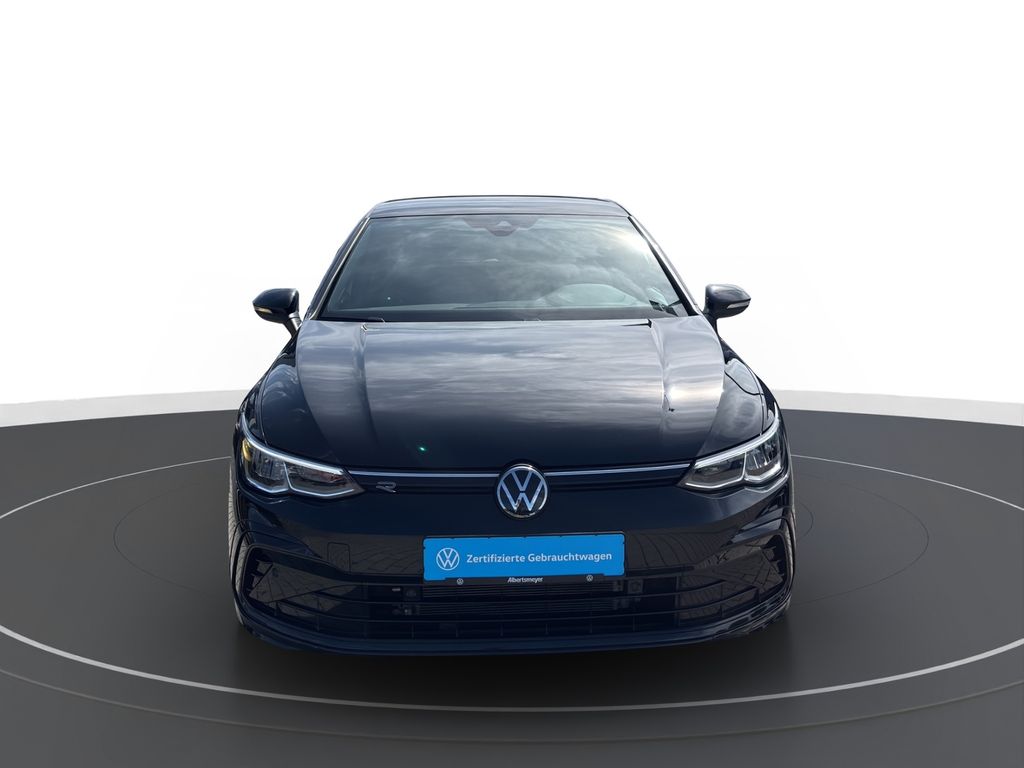 Volkswagen Golf 2024 г. Чёрный, пробег 24351 км