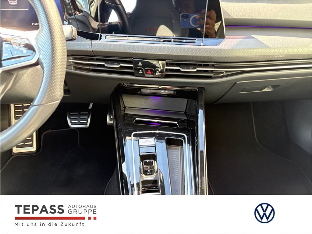 Volkswagen Golf 2023 г. Серый, пробег 22466 км