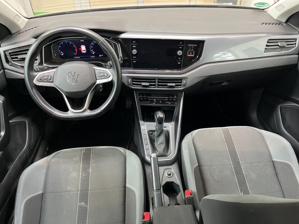 Volkswagen Polo 2022 г. Серебристый, пробег 53500 км