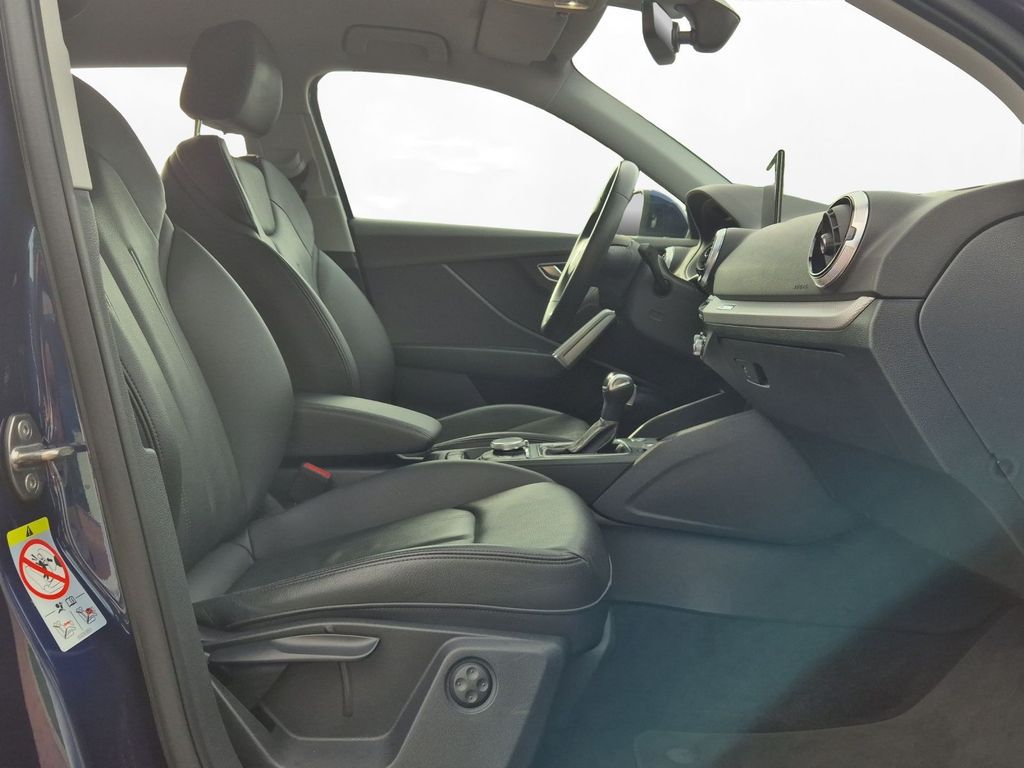 Audi Q2 2023 г. Синий, пробег 57500 км