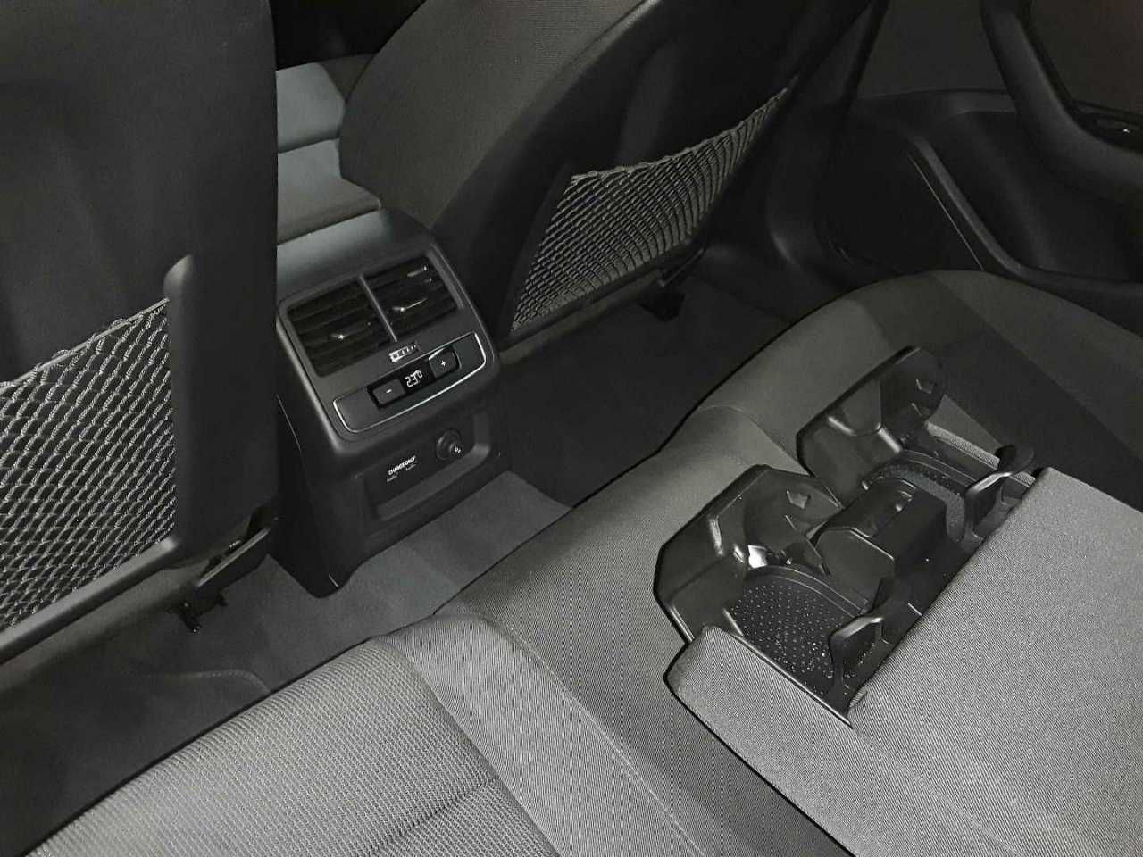 Audi A4 2024 г. Зелёный, пробег 33493 км
