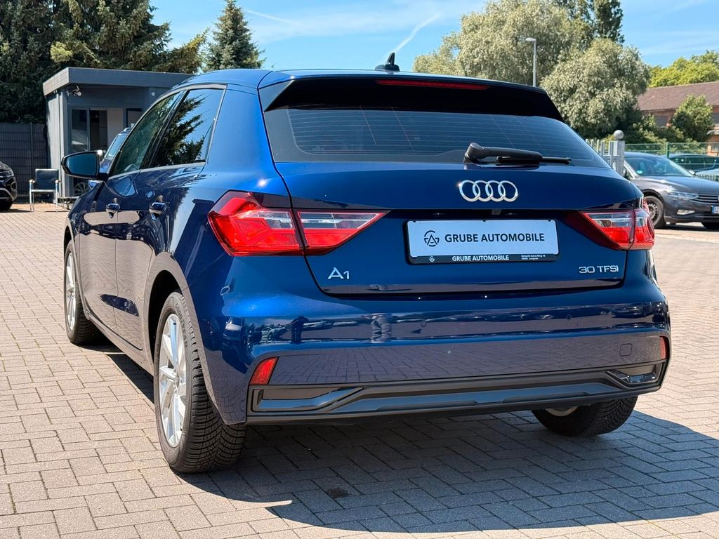 Audi A1 2023 г. Синий, пробег 29988 км