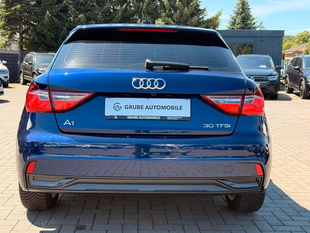 Audi A1 2023 г. Синий, пробег 29988 км