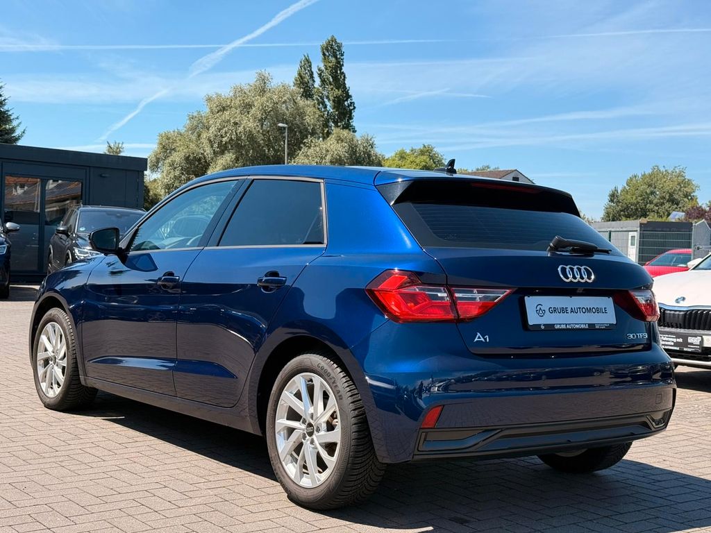 Audi A1 2023 г. Синий, пробег 29988 км